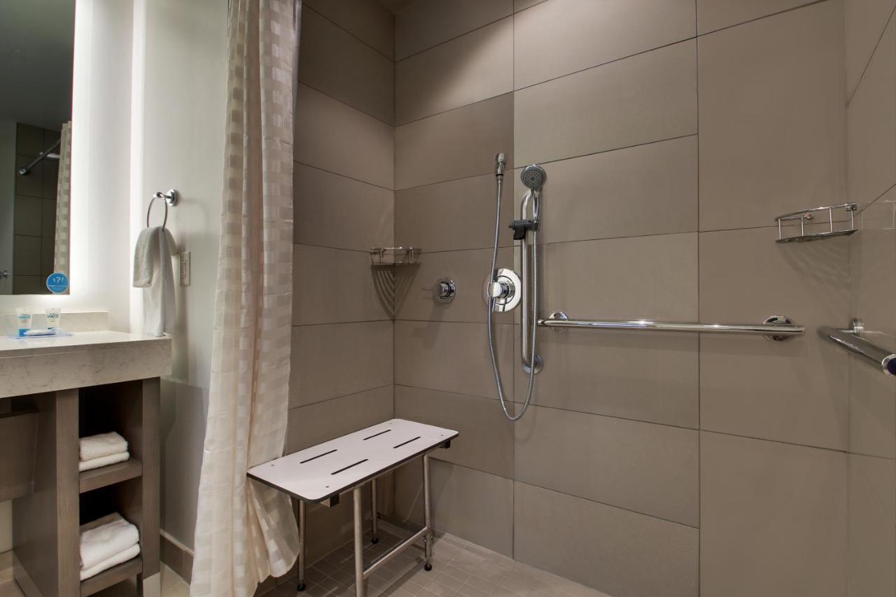 Hyatt House Oak Brook Hotel Стая снимка