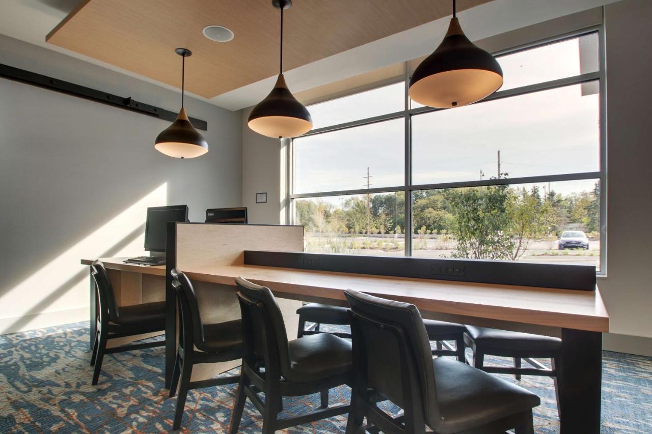 Hyatt House Oak Brook Hotel Екстериор снимка