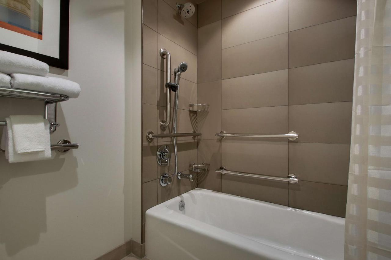 Hyatt House Oak Brook Hotel Екстериор снимка